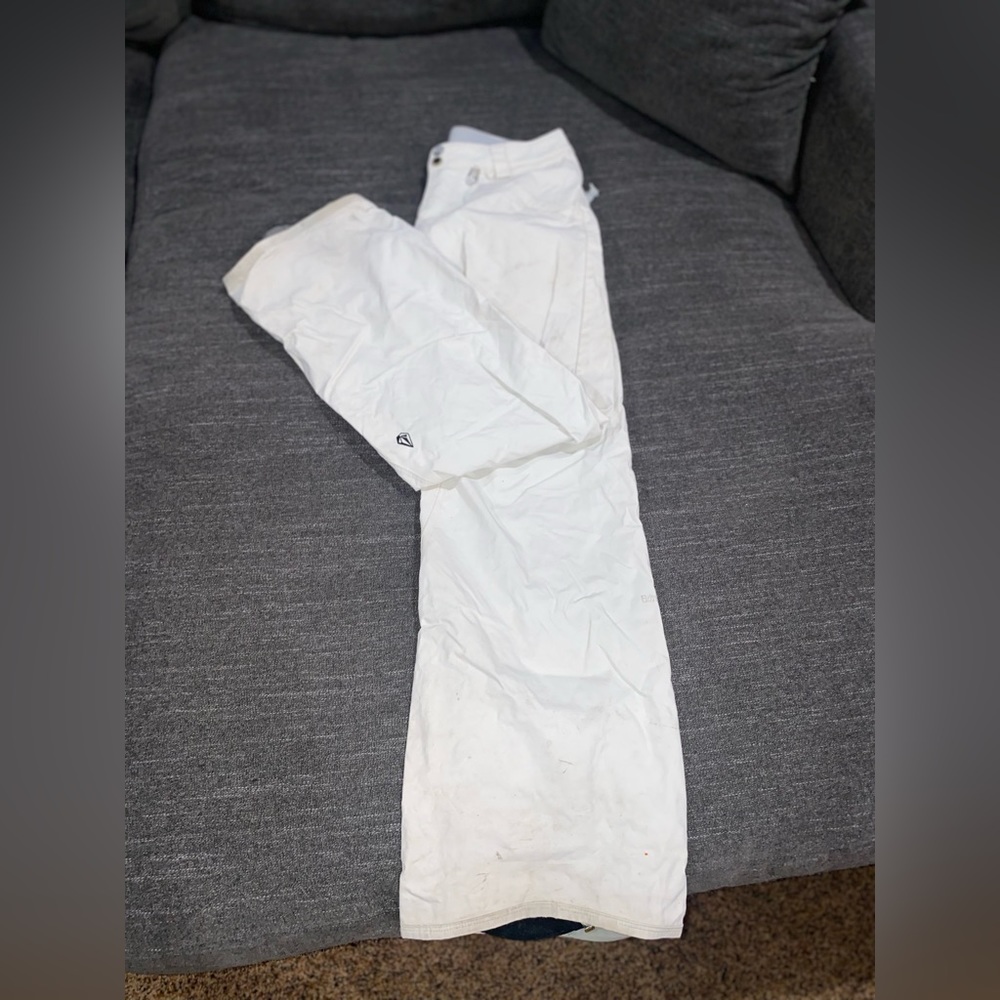 VOLCOM // SNOW PANTS // USED // SMALL // WHITE